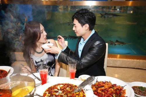 南昌情侣吃瓜事件,一场网络热议背后的真相探寻