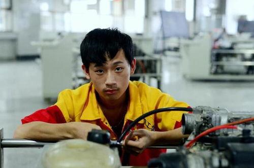 职高吃瓜博主,揭秘校园那些事儿