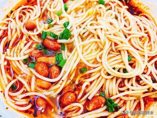 站在吃瓜其面的,吃瓜群众视角下的娱乐圈风云录