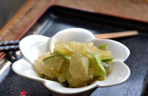 吃佛手瓜可以吃虾吗,美味搭配的饮食禁忌解析