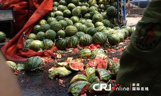 南和小吃街吃瓜,瓜香四溢，美食盛宴一网打尽
