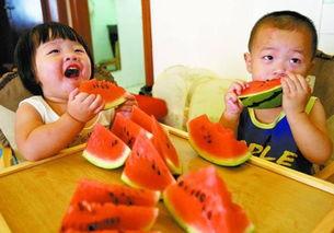 孩子吃瓜好吗,家长必看育儿指南