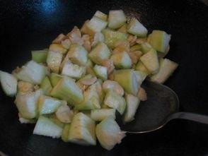 棱瓜可以晒干吃吗怎么吃,晒干棱瓜的吃法与美味体验